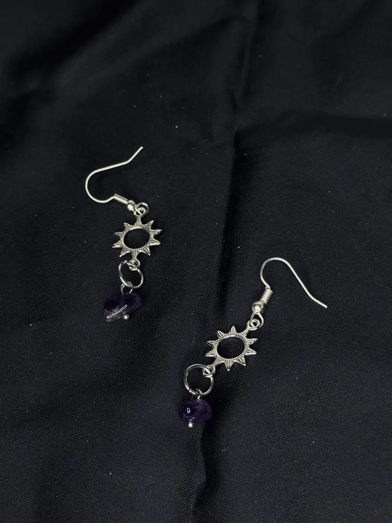 SOLSTICE - Ornement d’oreilles, bijou gothique fait main (2)