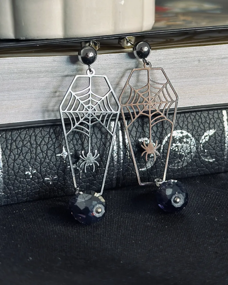 ARACHNÉ - Ornement d’oreilles, bijou gothique fait main (3)