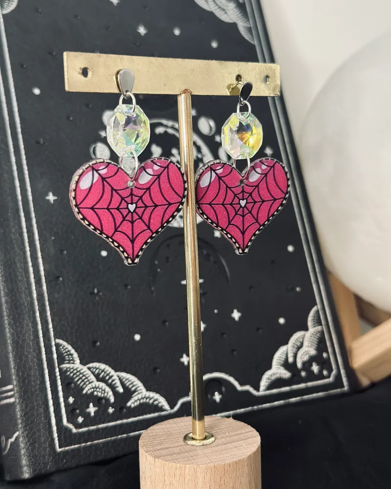 CŒUR D’ARACHNÉE - Ornements d’oreilles, bijou gothique fait main (2)