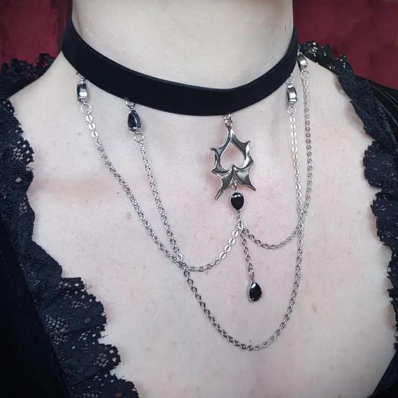 Collier chauve souris gothique en acier inoxydable