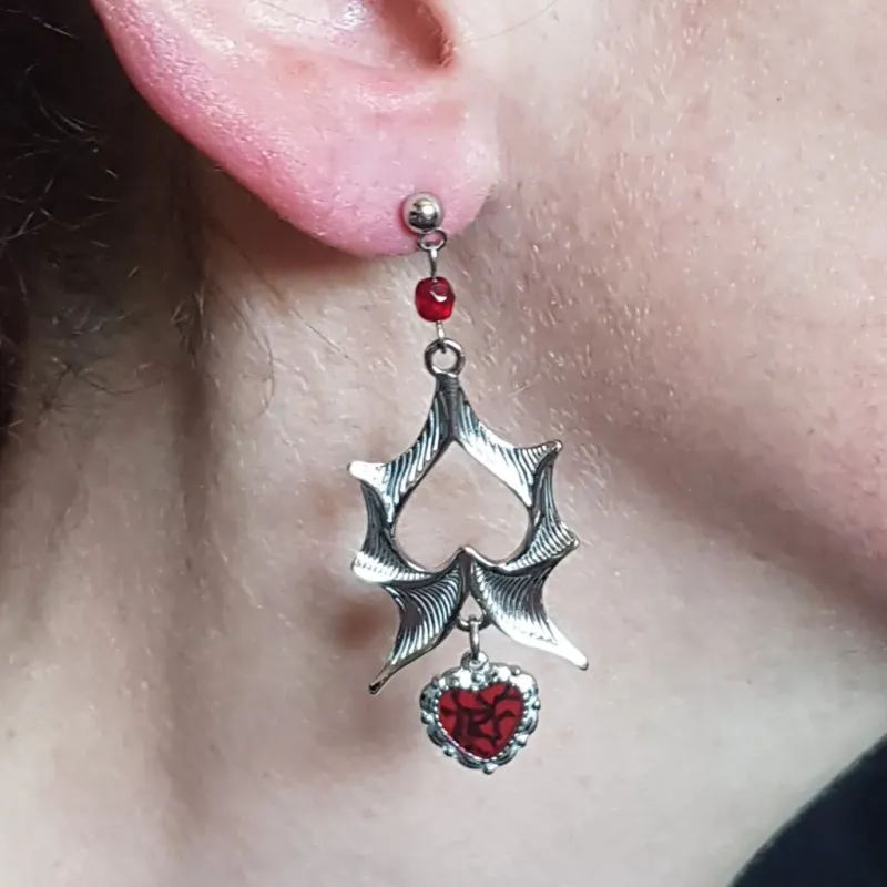 Boucles d'oreilles ailes de chauve-souris et coeur