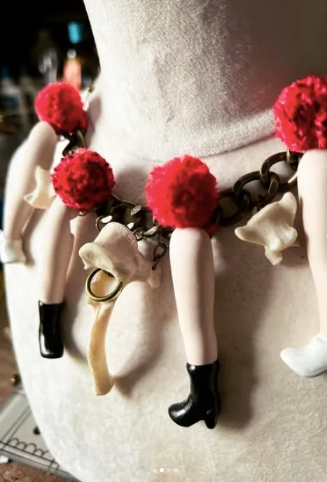 Collier jambes et vertebres — 2