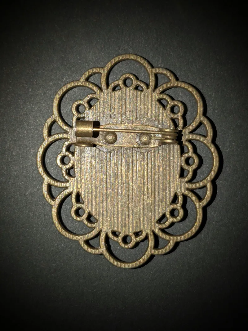 Broche bronze fantôme, accessoire gothique fait main (3)