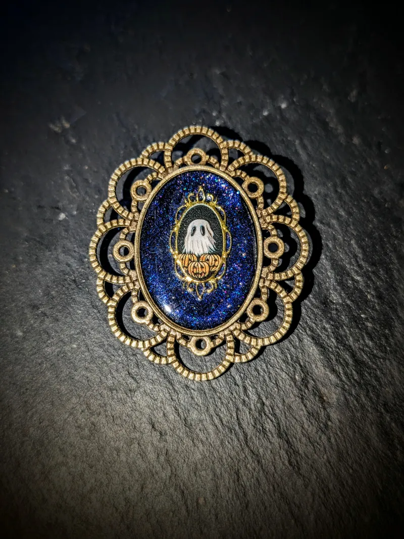 Broche bronze fantôme, accessoire gothique fait main (2)