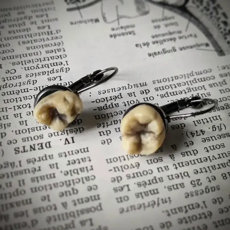 BO Molaris 🦷 dents humaines, handmade gothic jewelry